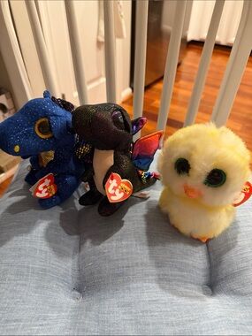 (3 )Ty Yellow Chick and Blue Sparkle Dragon Plush Duo